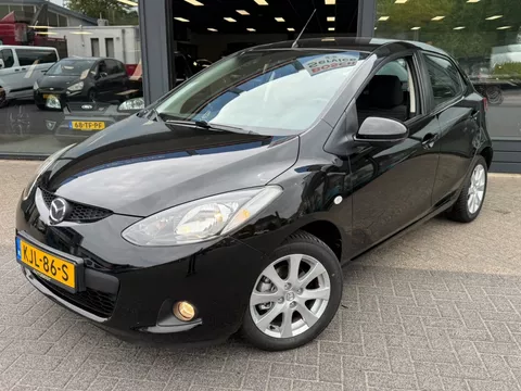 Mazda 2 1.3hp S-VT Executive Clima 5 deurs. 100% onderhouden!!