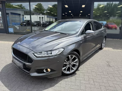 Ford Mondeo 2.0 ST-Line Titanium Sedan 200PK Automaat ''Topstaat''