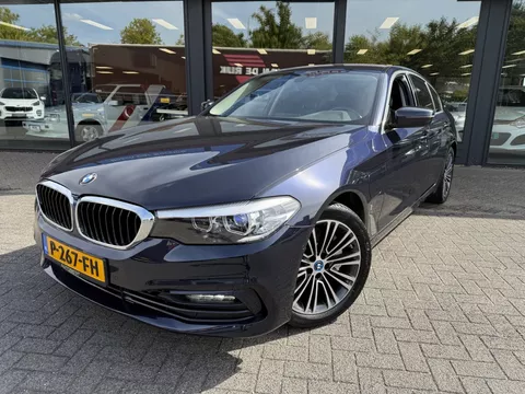 BMW 5 Serie 530e iPerf High Exe Hybride Blue.